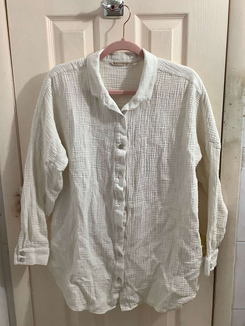 Soft Surroundings Cream Textured Button-Front Shirt size L